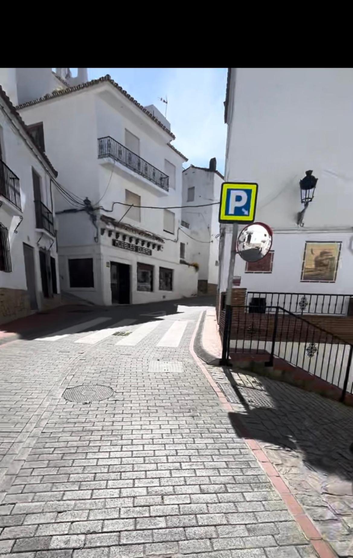 Tiny Spanish House Касарес Экстерьер фото